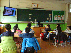 학교폭력예방 동영상시청.JPG